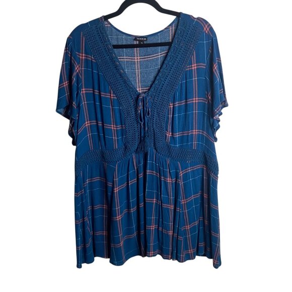 Torrid Size 3 Babydoll Crinkle Gauze Crochet Inset Lace Up Top Blue Plaid 3X - Picture 2 of 9
